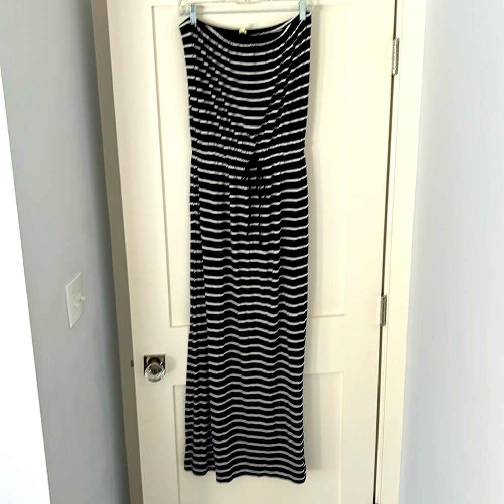 J crew navy and white striped strapless maxi dress sz small.